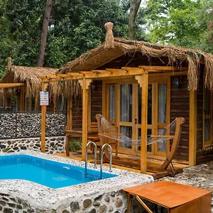 Suna Village & Bungalow Hotel